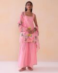 Women Floral Print Straight Kurta