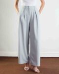 Women Single-Pleat Relaxed Fit Pants