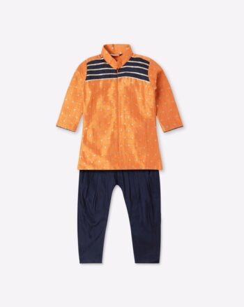 Foil Print Kurta with Pants