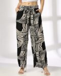 Women Printed Straight Fit Flat-Front Trousers