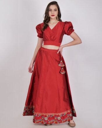 Women Silk Blouse with Printed Border A-Line Skirt