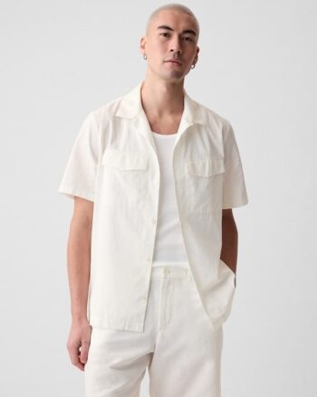 Men Solid Linen Shirt with Patch Pockets