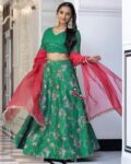 Women Floral Print Flared Lehenga Choli Set with Dupatta