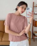 Women Regular Fit Textured Top