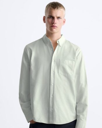 Men Cotton Tailored Fit Shirt with Patch Pocket