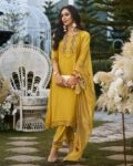 Women Floral Embroidered Straight Kurta with Pants & Dupatta