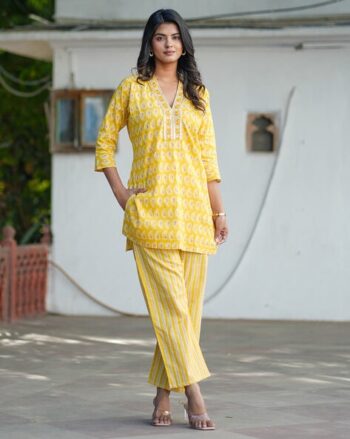 Women Cotton Floral Printed Co-Ord Set