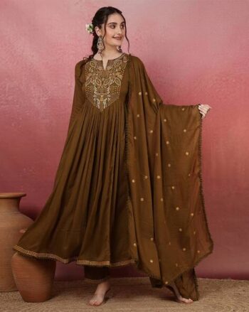 Women Round-Neck Anarkali Kurta Set