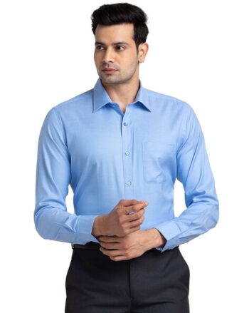 Men Tailored Fit Cutaway Collar Shirt