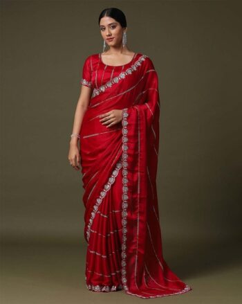 Women Embellished Saree with Blouse Piece