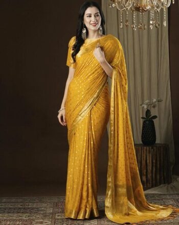Women Floral Woven Banarasi Saree with Contrast Border