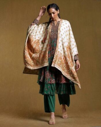 Shrug with Paisley Woven Motifs