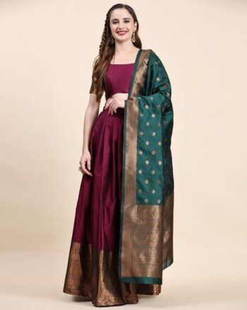 Women Flared Lehenga Choli with Printed Dupatta