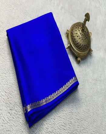 Women Saree with Contrast Paisley Woven Border