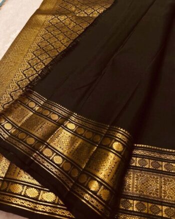 Women Kanjeevaram Soft Silk Saree
