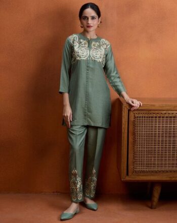 Women Embroidery Silk 2-Piece Sets