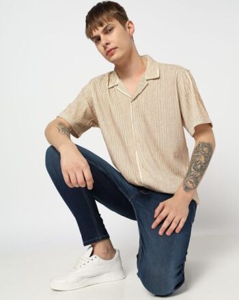 Men Relaxed Fit Knitted Shirt